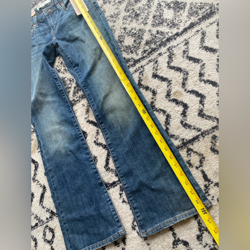 Classic Women's Blue Bootcut Jeans 515 Size 2P/M NWT Levi’s - Picture 4 of 8